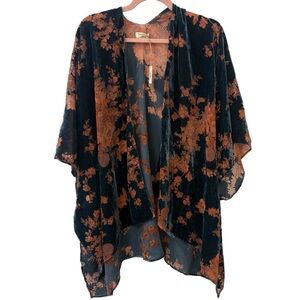 NWT World Market Floral Velvet Kimono Cardigan one size